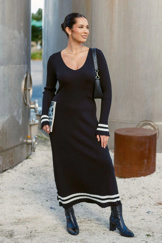 Main Black Stripe Long Sleeve Maxi Knit Dress